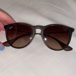 Erica Classic sunglasses
